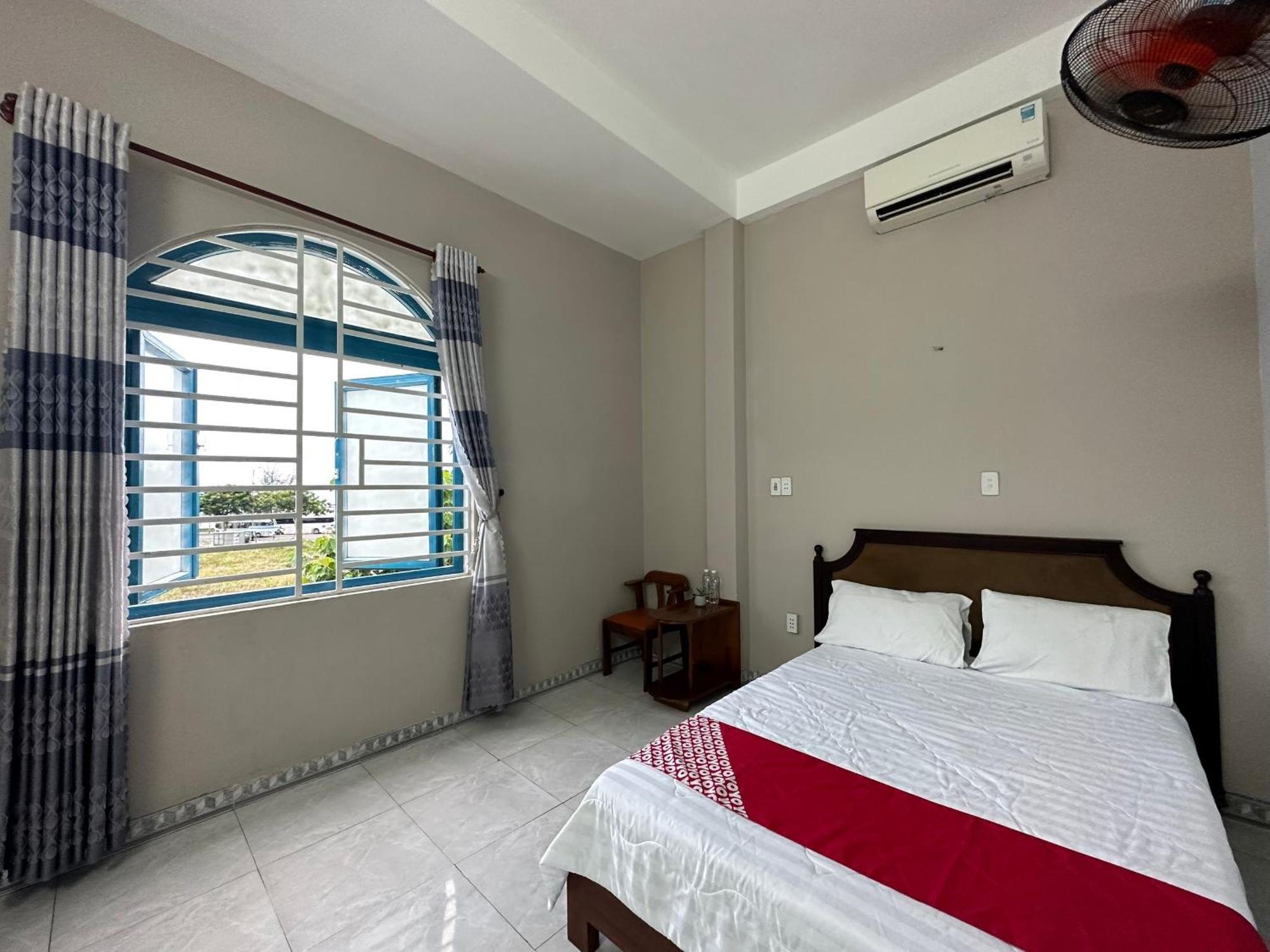 Oyo 1187 Suoi Da Motel Da Nang Bagian luar foto